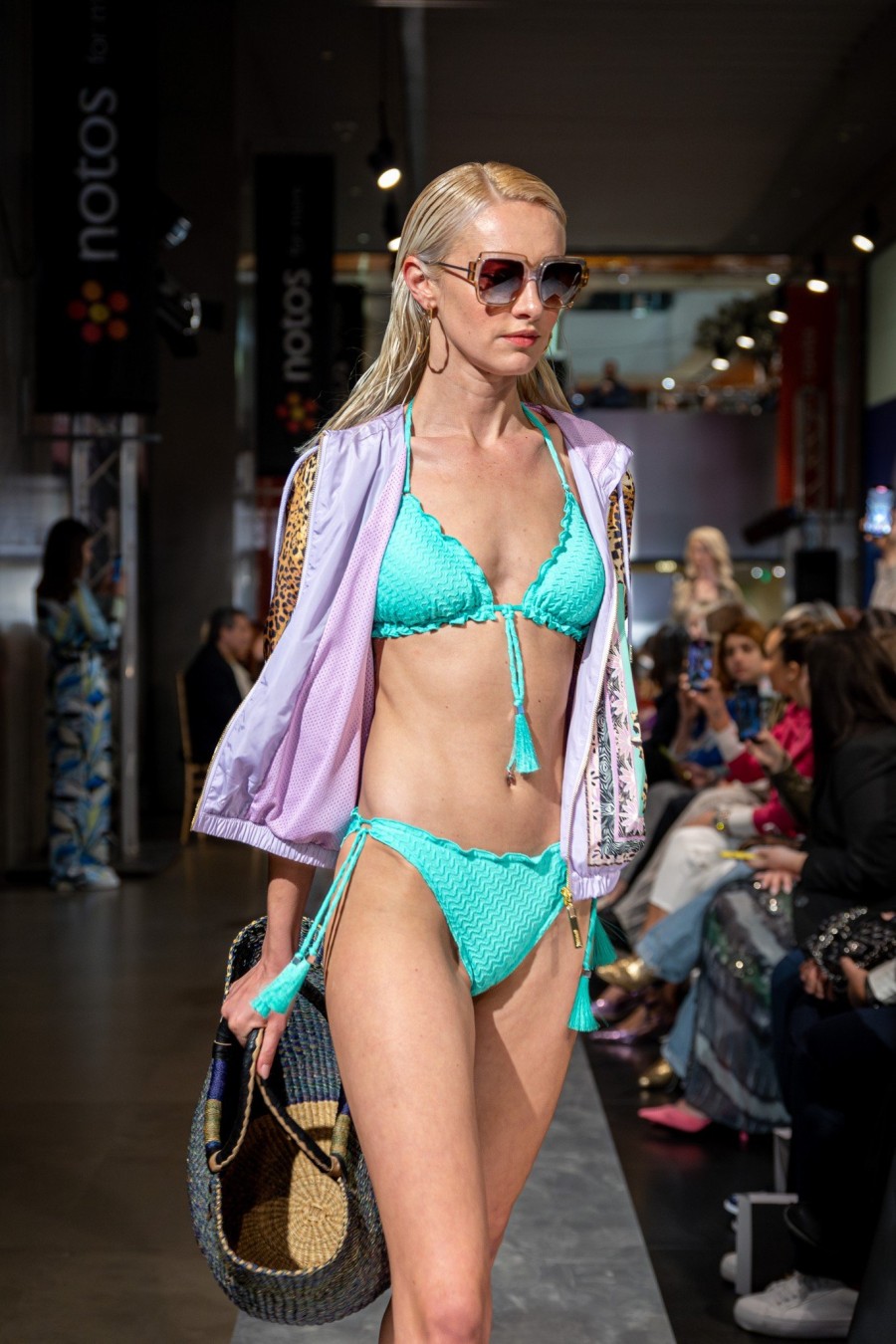 All things fashion: Ένα εντυπωσιακό fashion show στη Θεσσαλονίκη με λαμπερούς καλεσμένους - Φωτογραφία 11