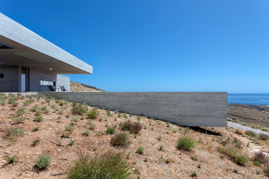 Ένα μοναδικό pool house στην Τήνο με φουτουριστικό design - Φωτογραφία 14