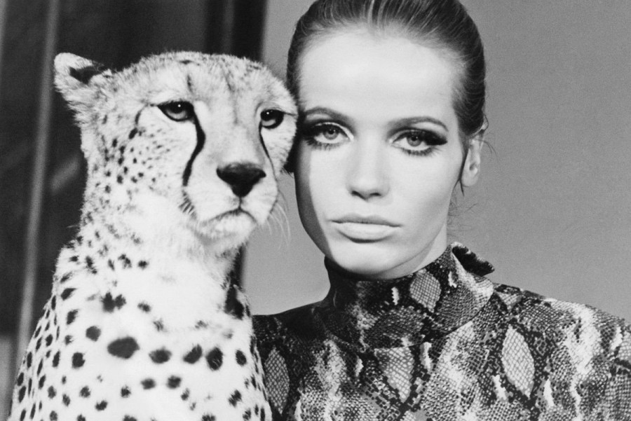 Το makeup είδωλό της