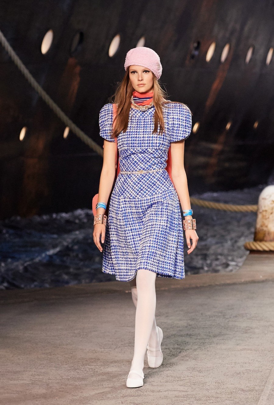 Γιατί λατρέψαμε το Cruise Fashion Show του οίκου Chanel- Φωτογραφία 2