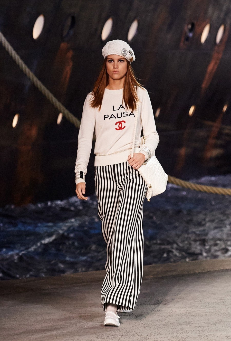 Γιατί λατρέψαμε το Cruise Fashion Show του οίκου Chanel- Φωτογραφία 11