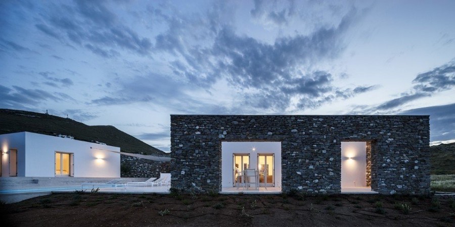 Μια πέτρινη αγκαλιά προστατεύει το Hug house στη Νάουσα της Πάρου - Φωτογραφία 4