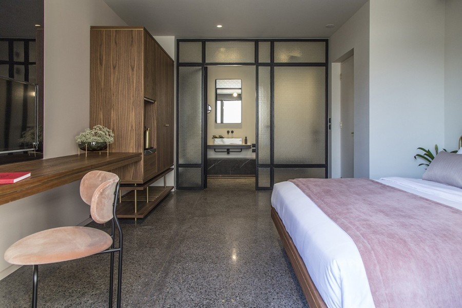 Perianth hotel: η νέα, καταπληκτική δουλειά των Κ- studio - Φωτογραφία 8