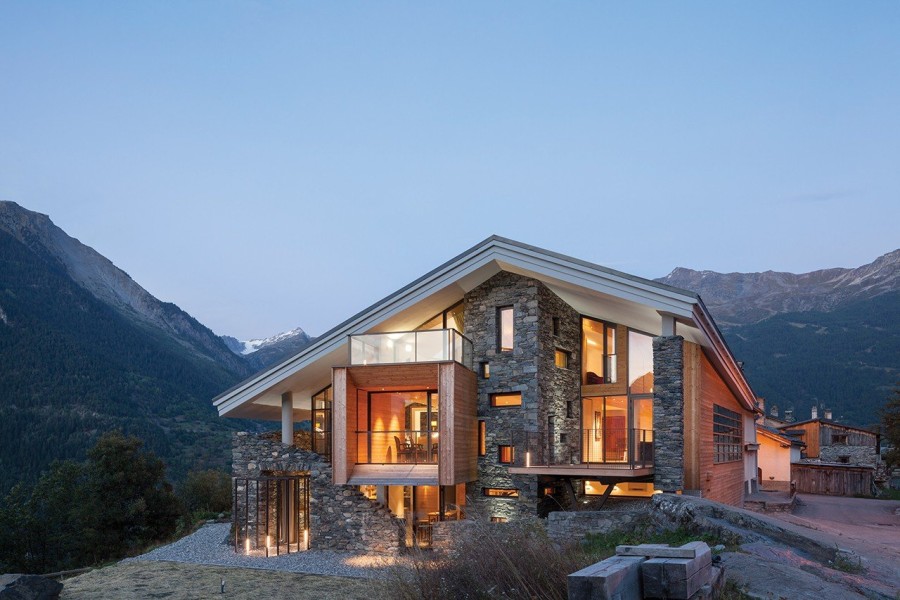 Το Mineral Lodge είναι ένα πέτρινο καταφύγιο των βράχων στη Σαβοΐα- Φωτογραφία 1