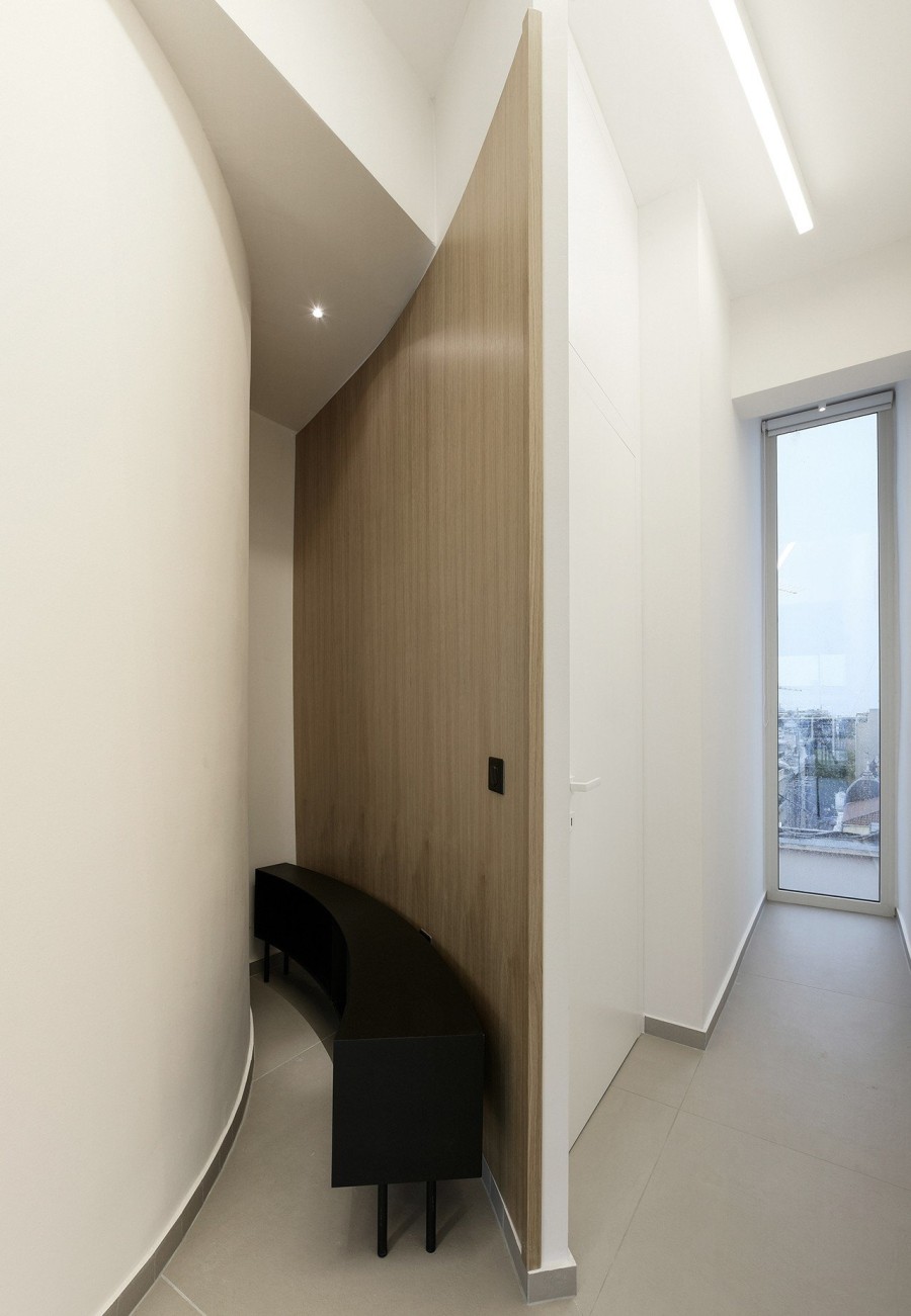 The upper floor: Ένα σύγχρονο διαμέρισμα στην καρδιά της Θεσσαλονίκης- Φωτογραφία 21