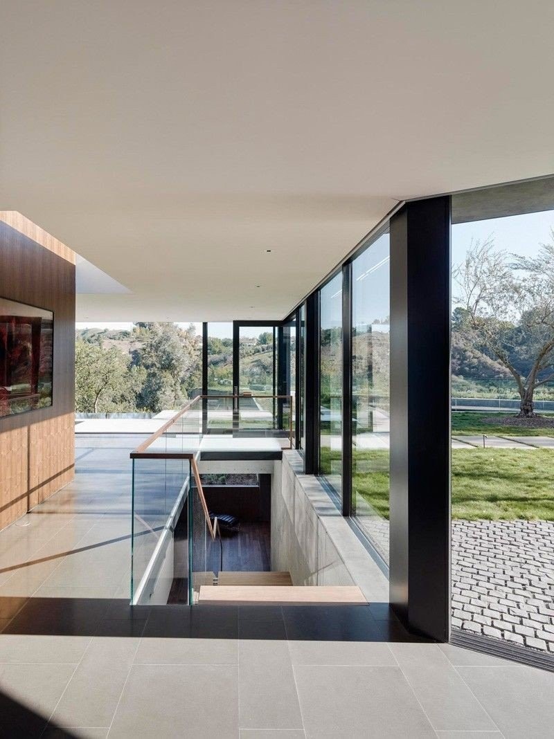 Το Oak Pass Main House στο Beverly Hills υποτάσσεται απόλυτα στο φυσικό του περιβάλλον- Φωτογραφία 12