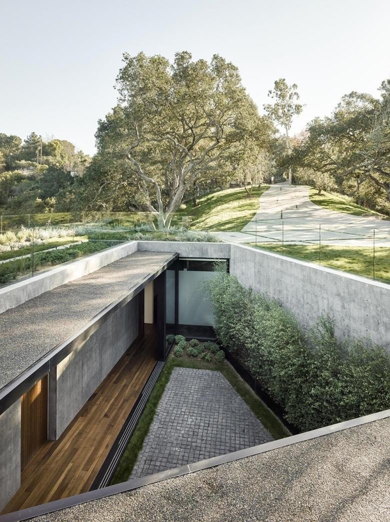 Το Oak Pass Main House στο Beverly Hills υποτάσσεται απόλυτα στο φυσικό του περιβάλλον- Φωτογραφία 5