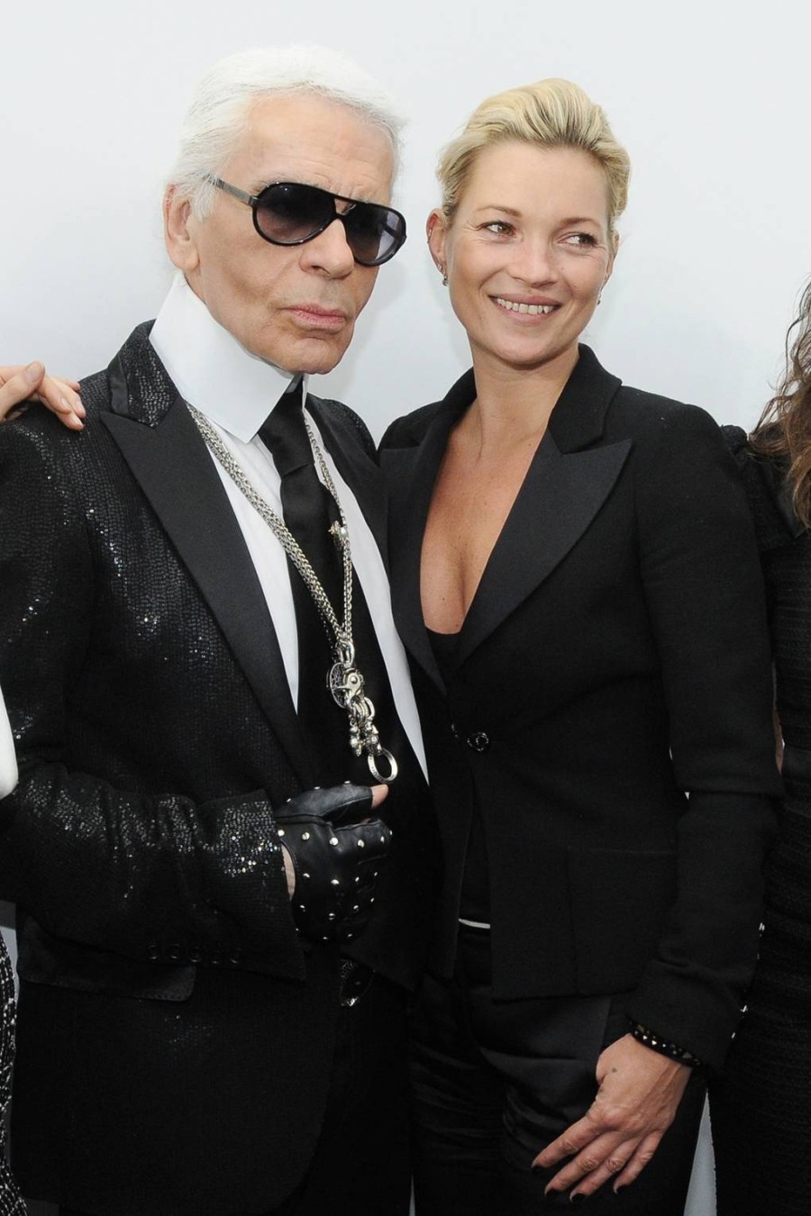 Οι μούσες που λάτρεψε ο Karl Lagerfeld και διαμόρφωσαν την πορεία του- Φωτογραφία 2