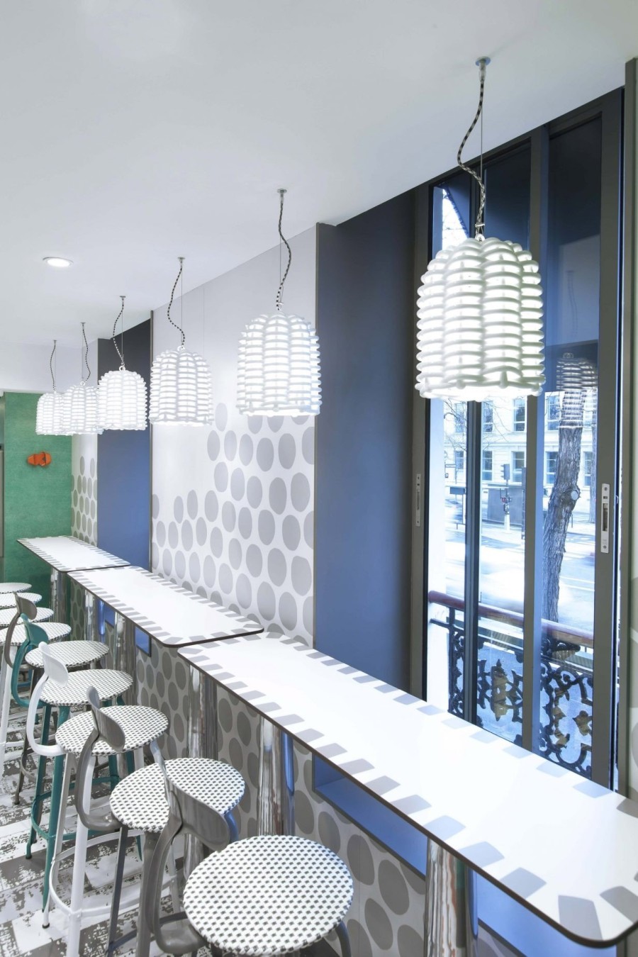 Η Paola Navone δημιούργησε μια ευχάριστη έκπληξη στα McDonald's της Γαλλίας- Φωτογραφία 4