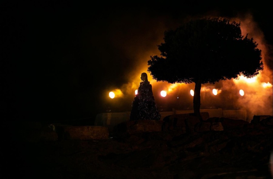 Η Mary Katrantzou μας συγκίνησε με τo συγκλονιστικό show της με αφορμή τα 30 χρόνια από την ίδρυση του Σωματείου ΕΛΠΙΔΑ- Φωτογραφία 16