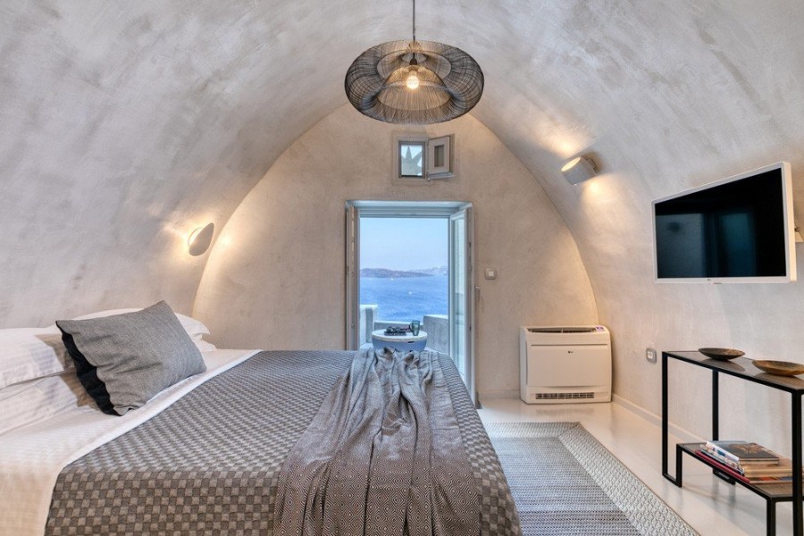 H πολυτελής βίλα «The Marble Sun» στην Σαντορίνη θυμίζει επίγειο παράδεισο - Φωτογραφία 4