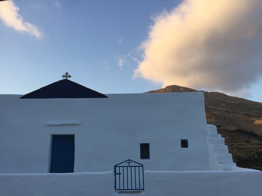 Η καταξιωμένη φωτογράφος Μάρα Δεσύπρη μας ξεναγεί στη δική της Τήνο και μας αποκαλύπτει τα απόκρυφα του τόπου της - Φωτογραφία 6