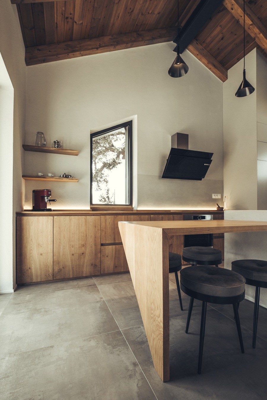 Great Interiors: Μια απίστευτη κατοικία στην Κρήτη σε γήινες αποχρώσεις που θα σας ενθουσιάσει- Φωτογραφία 4