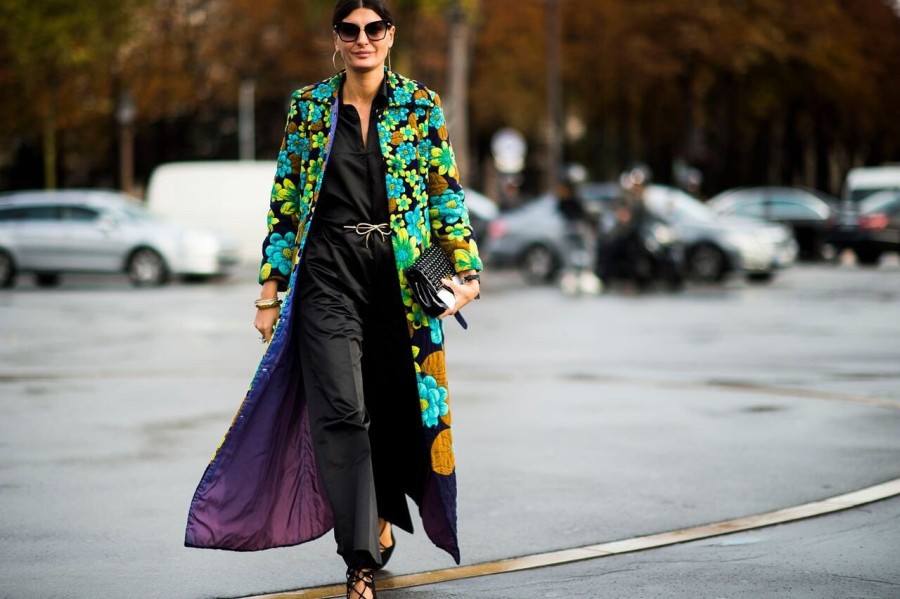 Coats, please!