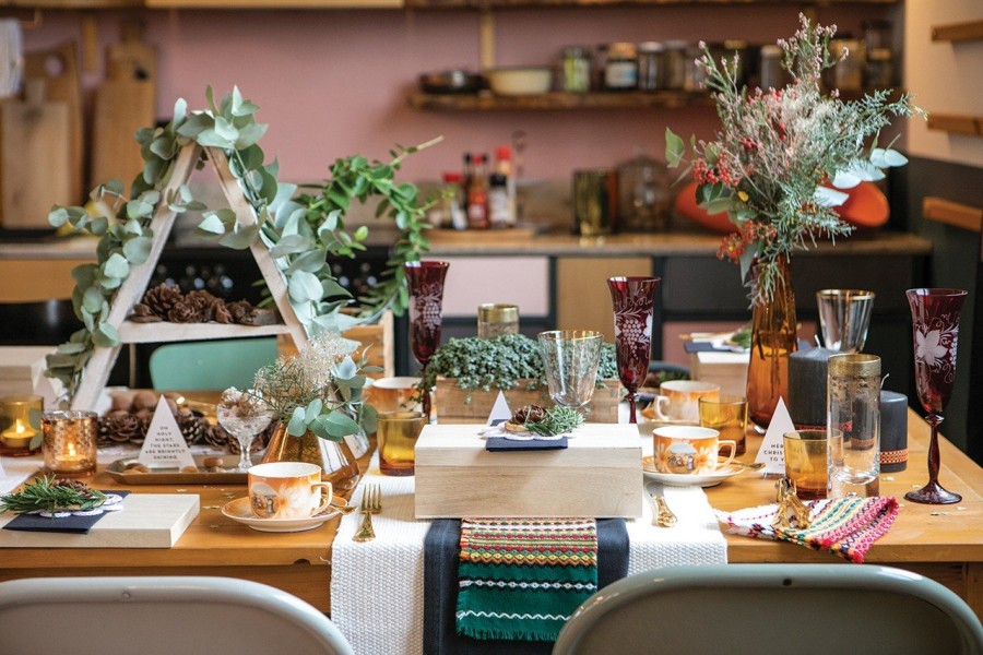 Η Βερόνικα Παλαιοκρασσά δημιουργεί το πιο cozy Xmas σκηνικό δίνοντάς μας ιδέες για ένα afternoon tea με χριστουγεννιάτικη ατμόσφαιρα - Φωτογραφία 3