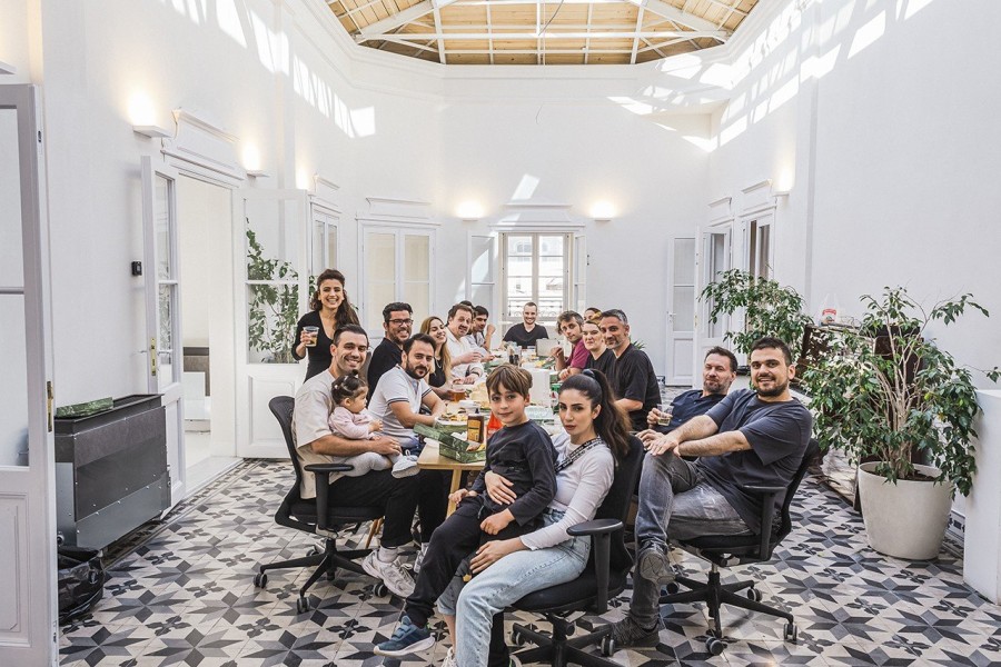 Tα νέα γραφεία των Beetroot στη Θεσσαλονίκη καινοτομούν, φέρνοντας Νεοϋορκέζικη πνοή στην πόλη- Φωτογραφία 6