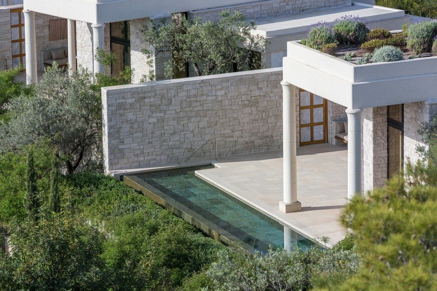Το Amanzoe στο Πόρτο Χέλι γιορτάζει την πρώτη του δεκαετία στην κορυφή των luxury προορισμών στην Ελλάδα- Φωτογραφία 1