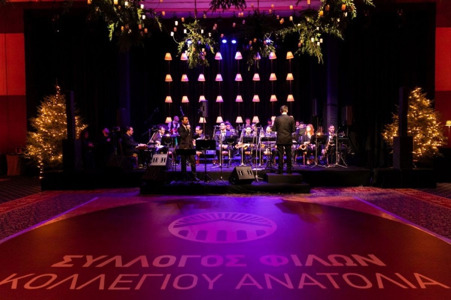 Λάμψη και μαγευτική ατμόσφαιρα στο pre-Christmas Champagne Gala του Συλλόγου Φίλων του Κολλεγίου Ανατόλια - Φωτογραφία 39