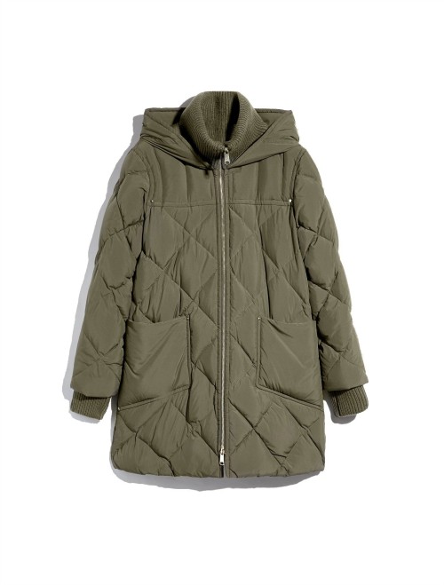  THE KHAKI 