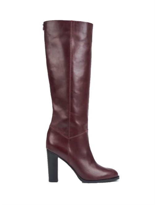  THE BOOTS  