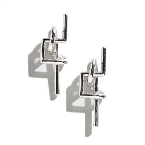 THE SCULPTURED EARRINGS THE SCULPTURED EARRINGS