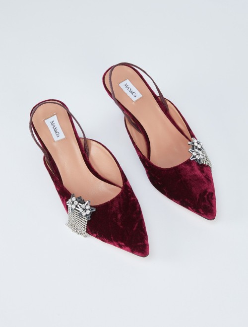  THE SHOES  