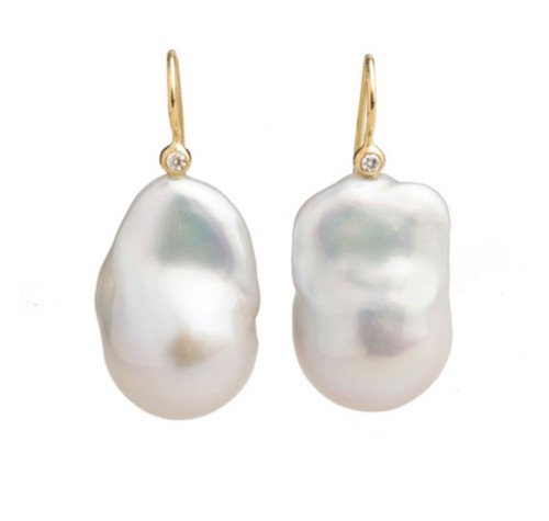  Pearl Earrings 