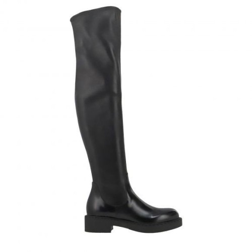  Over the knee boots  
