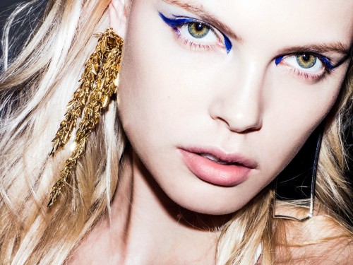  GRAPHIC EYELINER 