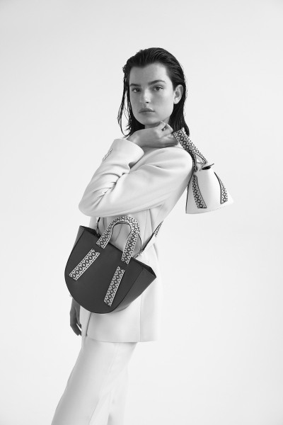 almira-summer2020-g.jpg