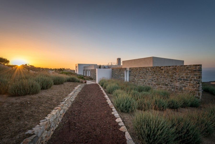 clover-house-rctech-1.jpg