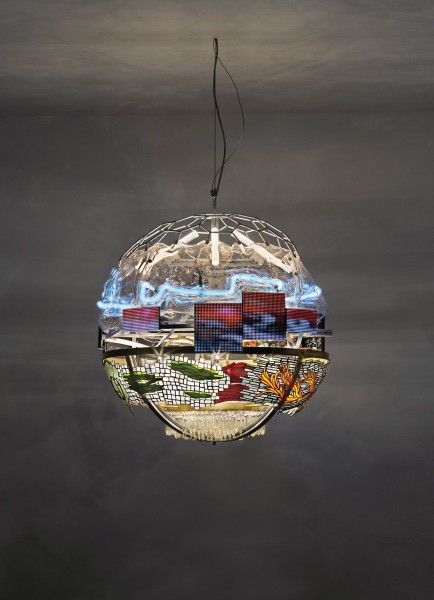 lambridis-elemental-chandelier-03.jpg