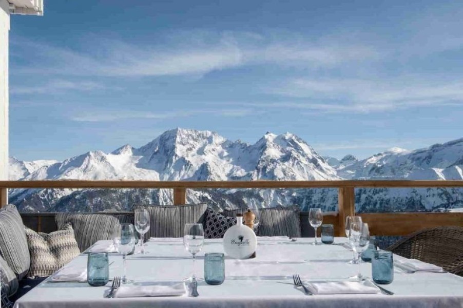 amaurybrac-bagatelle-courchevel-28-12-ambiance-7-2-copie-768x511.jpg