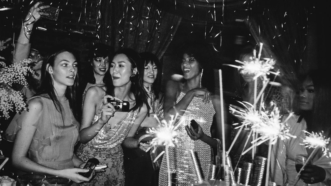 party-nye-makeup-tips.jpg