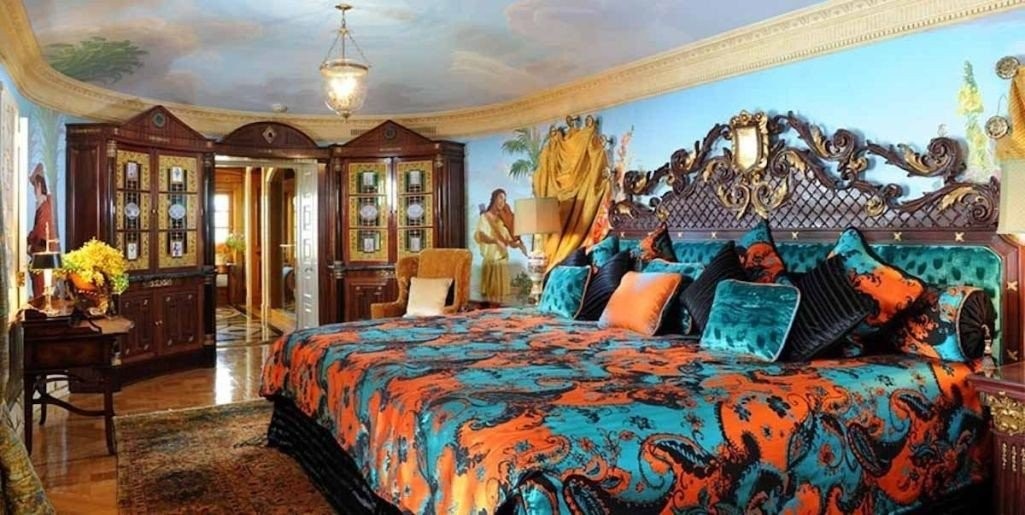 versace-mansion-3.jpg