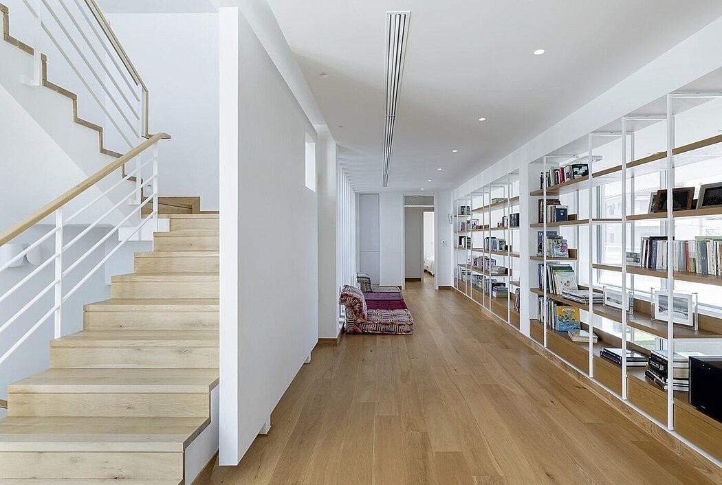 017-house-kifisia-paly-architects-1050x706-h2Z2t.jpg