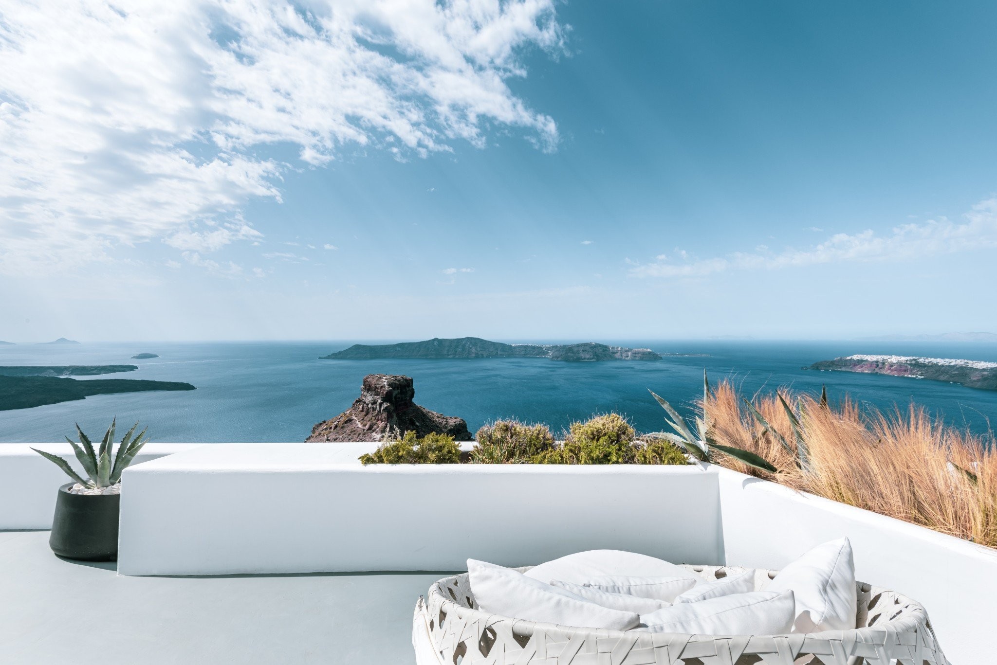 san-exteriors-exterior-terrace-2021-trg-31161.jpg