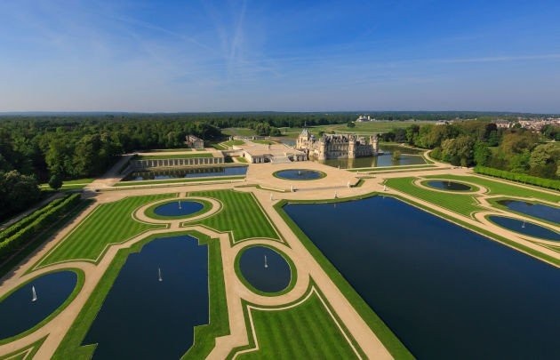 chateau-de-chantilly-vue-aerienne-630x405-jerome-houyvet.jpg