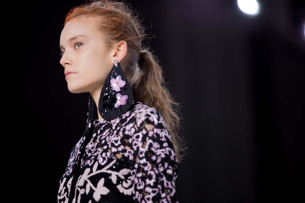 sleek-low-ponytail.jpg