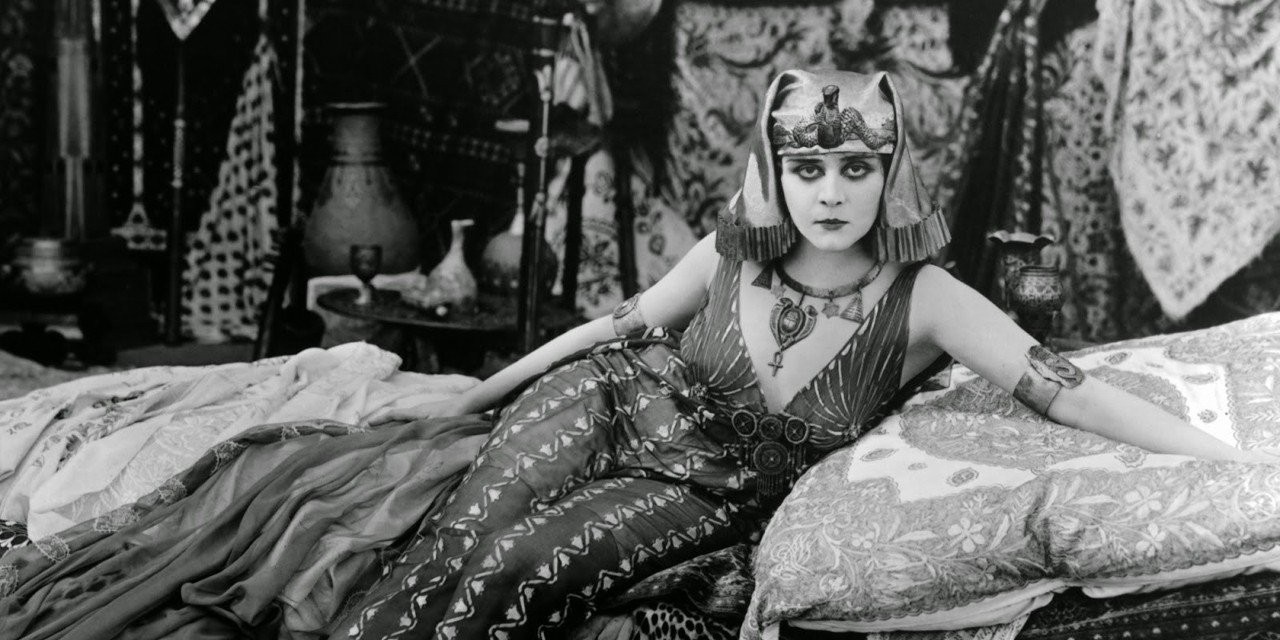 theda-bara-as-cleopatra.jpg