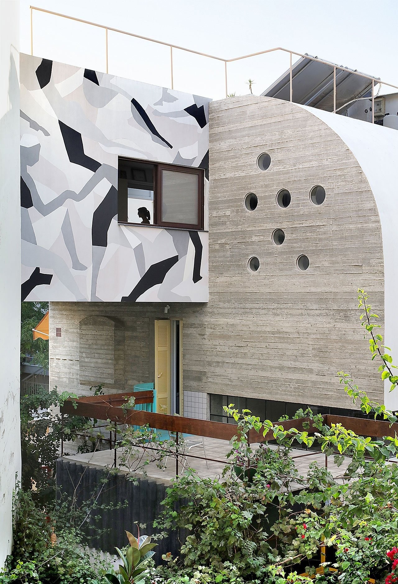 12-s-petralona-house-photography-filip-dujardin-yatzer-1-jej23.jpg