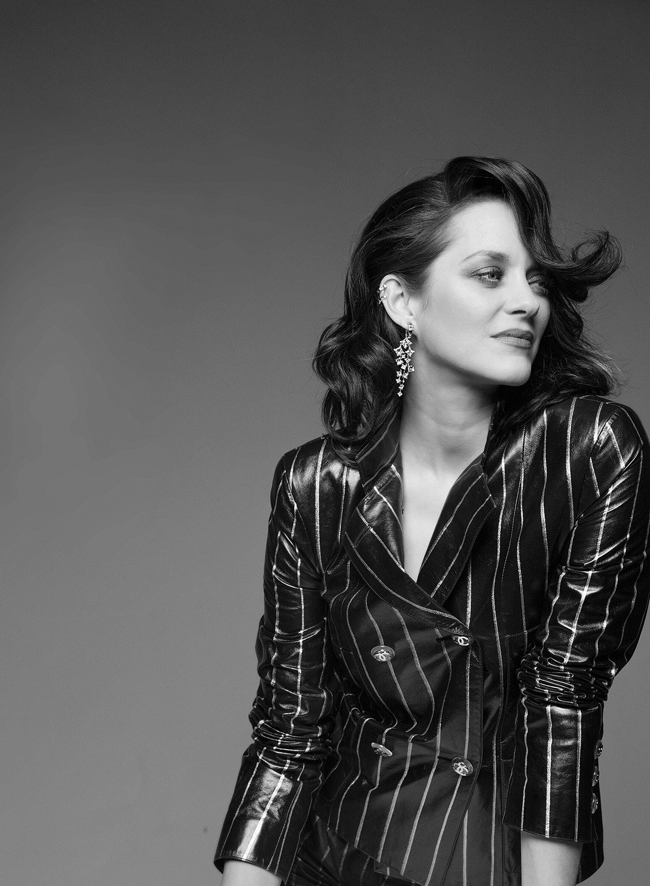 mation-cotillard-2-1602168063.jpg