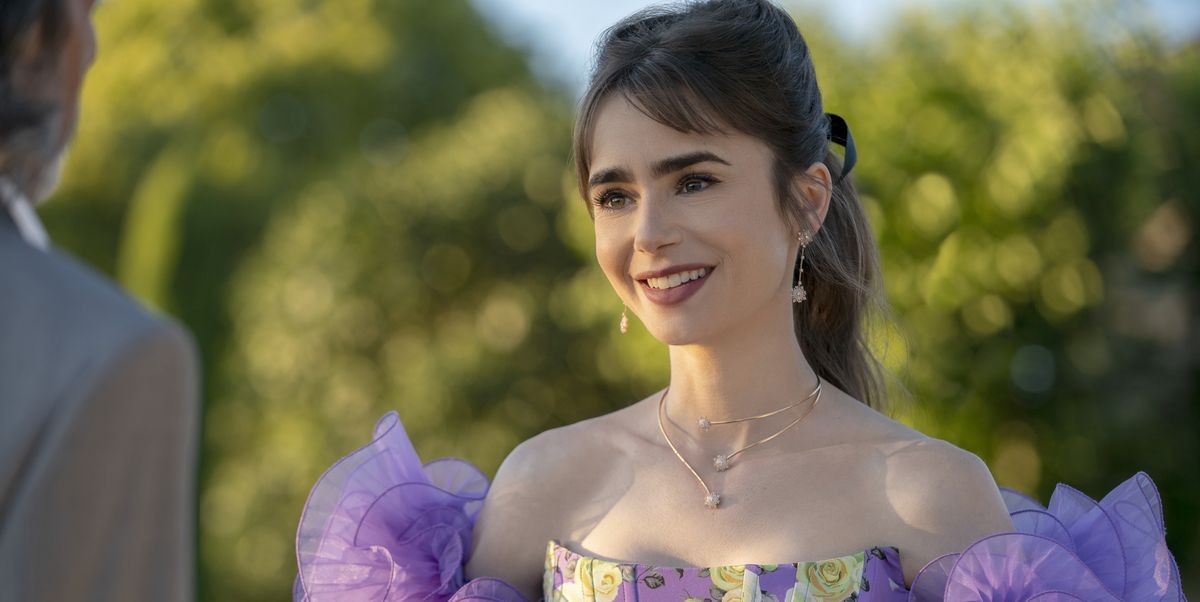 emily-in-paris-lily-collins-1671553800.jpg
