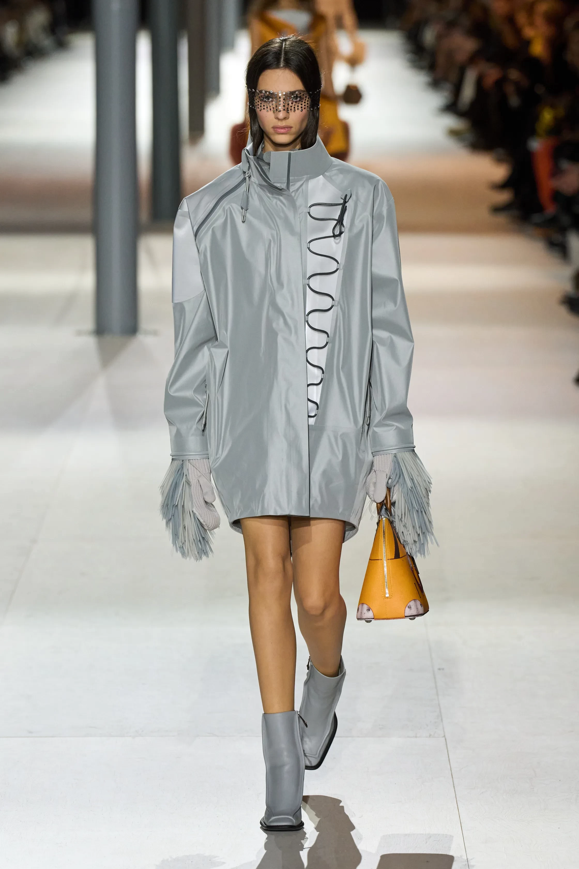 00007-louis-vuitton-fall-2024-ready-to-wear-credit-gorunway.webp