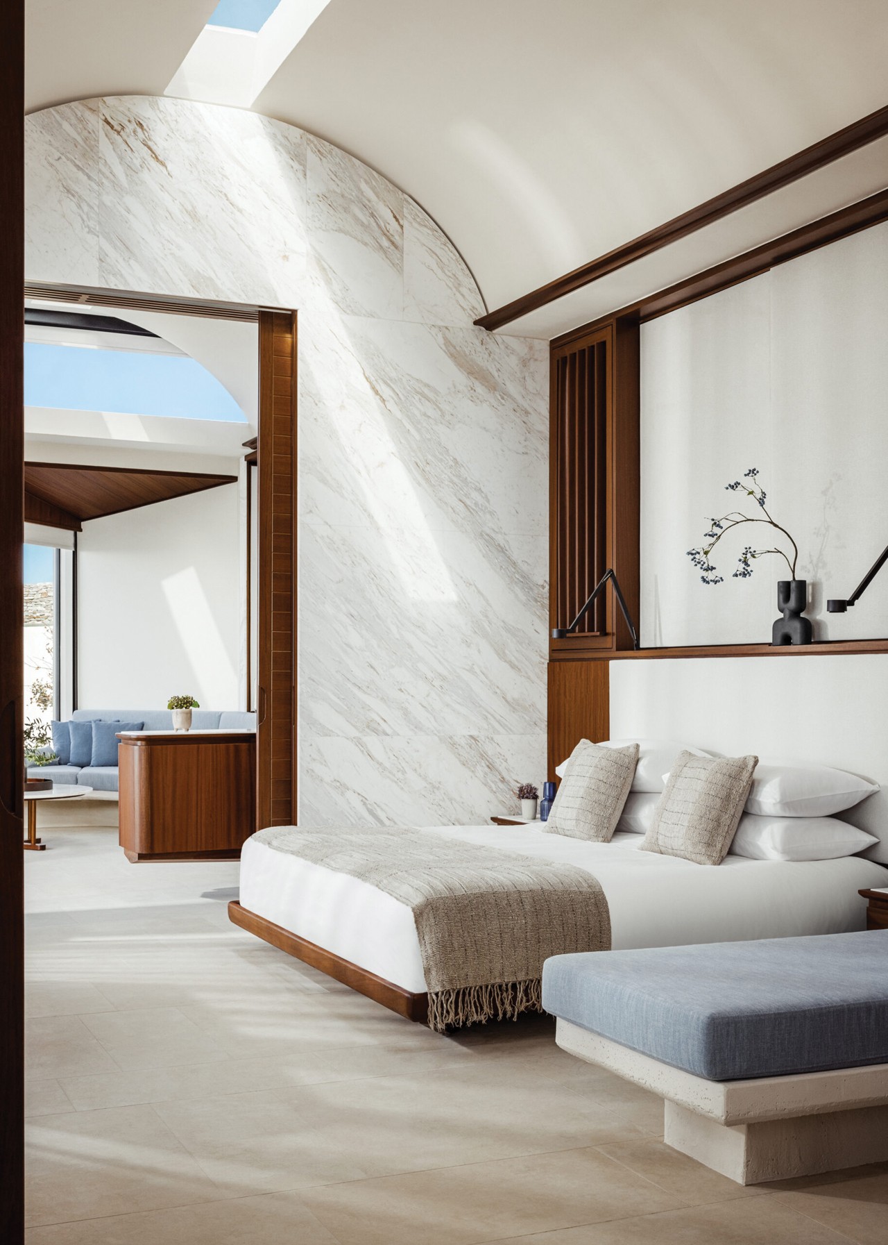 221017-oneonly-keaisland-bedroom-wide-vertical-0038-master-scaled.jpg