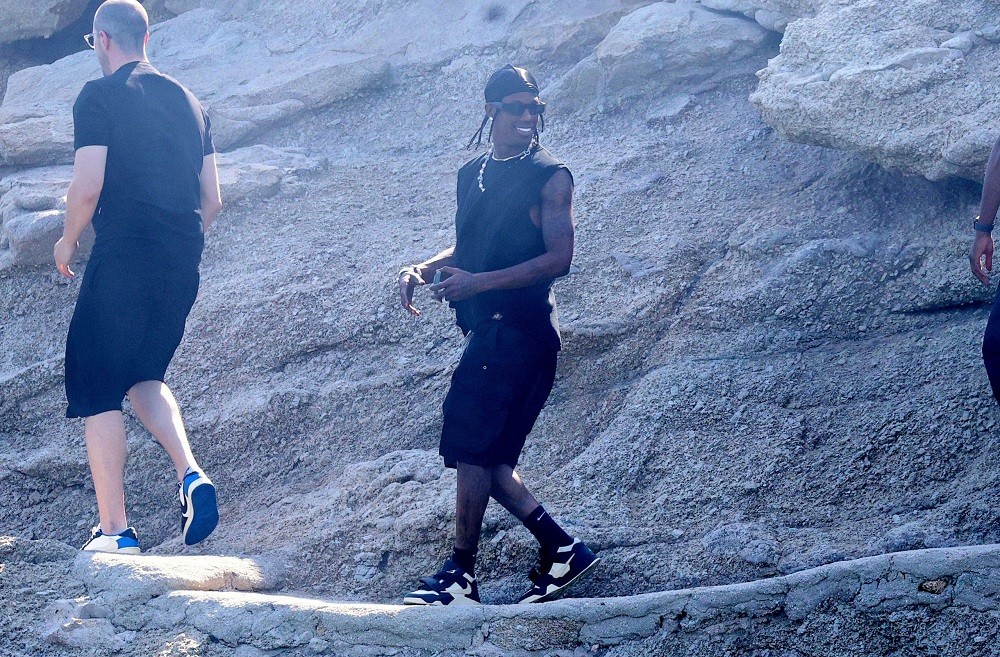 0992-travis-scott-1782023-scaled-e1692950142430.jpg