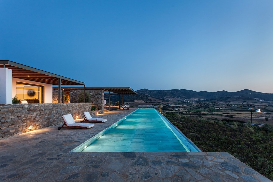 230623113248-antiparos-house-4k-architects-Ju60v.jpg