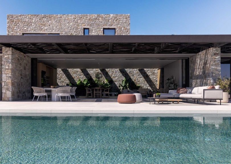 wip-architects-untold-mykonos-center-8-811x575.jpg