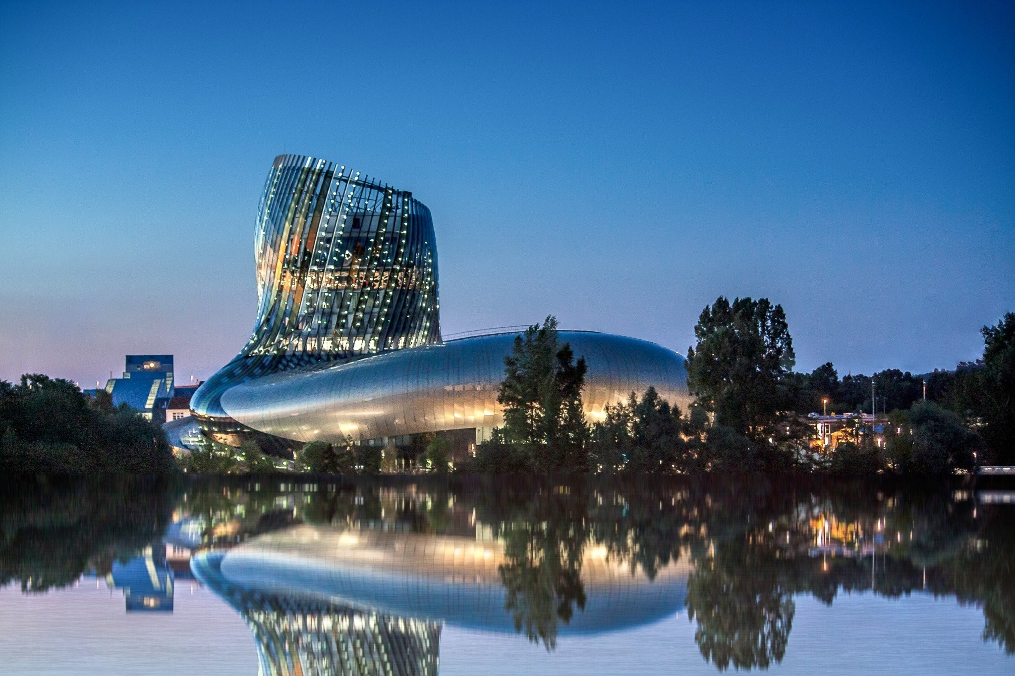 0-la-cite-du-vin-reflets-1-axelferis-7.jpg