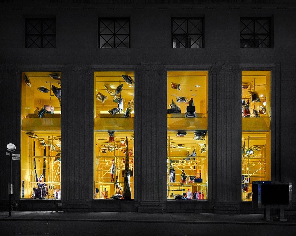 calvin-klein-205w39nyc-paintings-that-float-020618-01-04-018.jpg